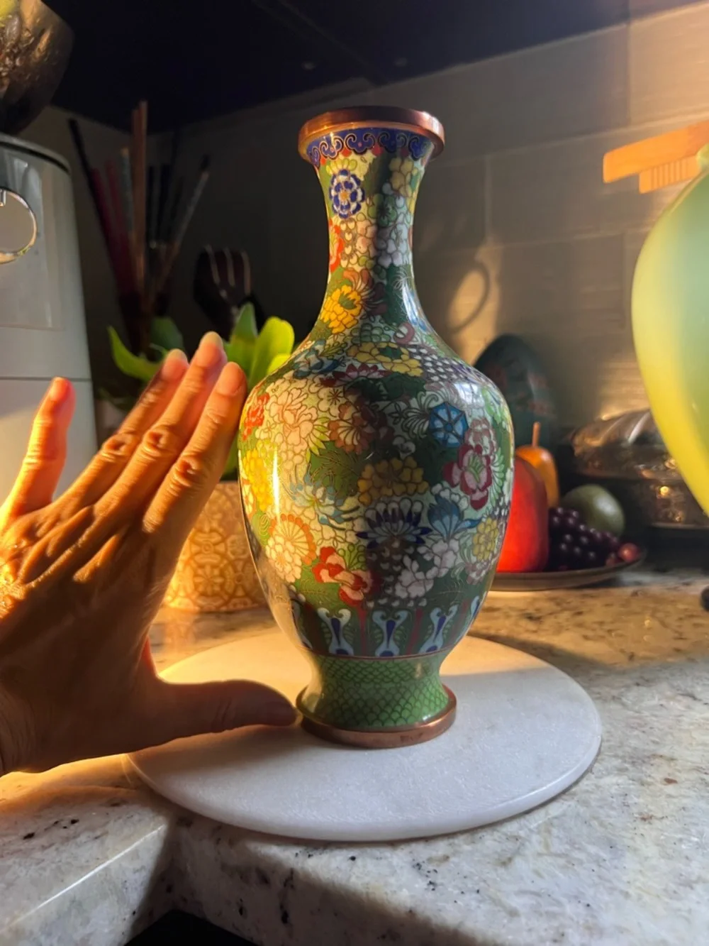 Vintage Green Floral Cloisonne Vase, Price reflects it is like new - Picture 10 of 12